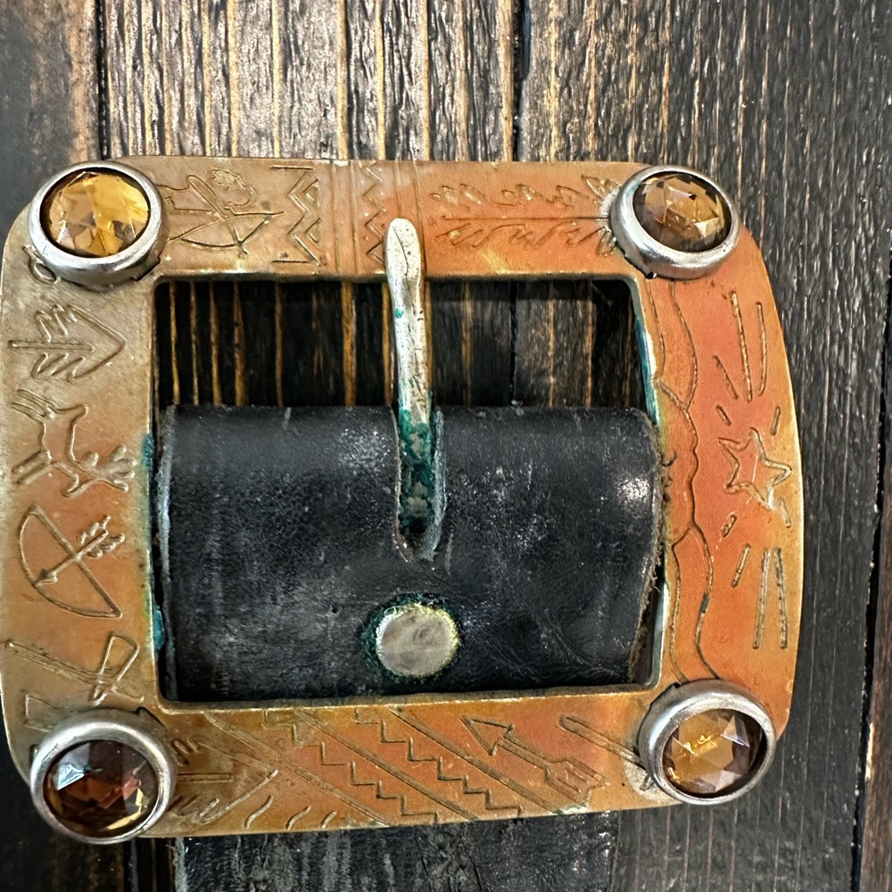 The Great China Wall Black and Gold Belt